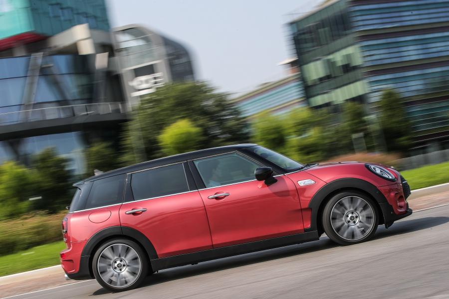  Mini Cooper SD Clubman (F54) 2019 года  (WW) (фото 23 из 42)